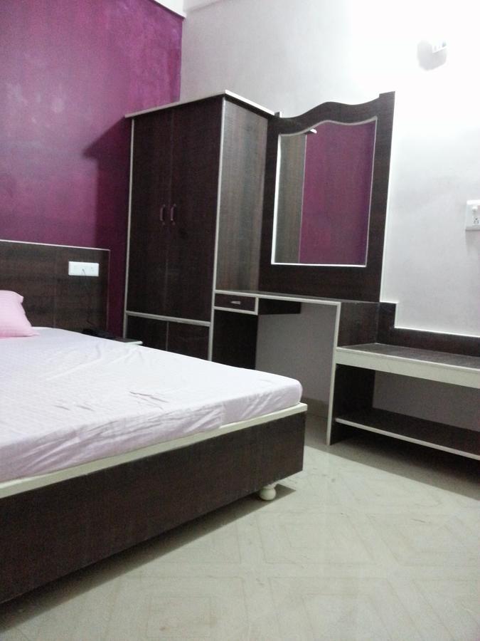 Hotel Sanchita Palace Forbesganj 외부 사진