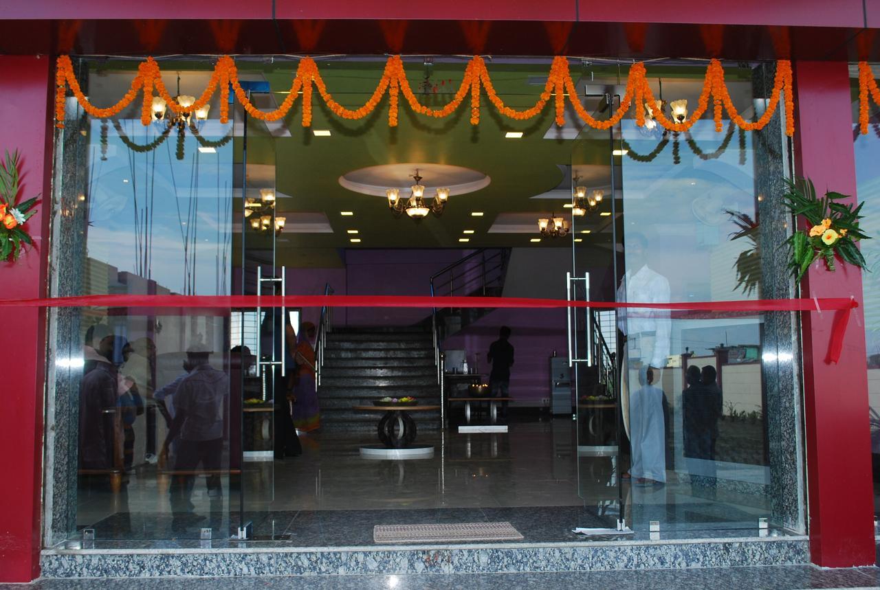 Hotel Sanchita Palace Forbesganj 외부 사진